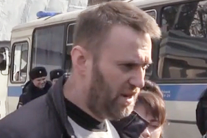 Навальный призвал к санкциям против «партии войны»