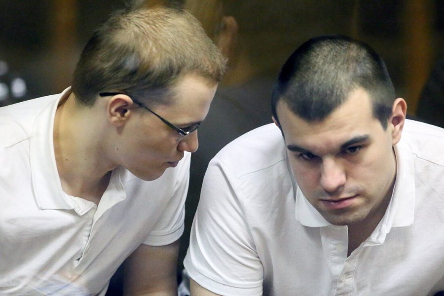 Двое фигурантов «Нового величия» вскрыли вены