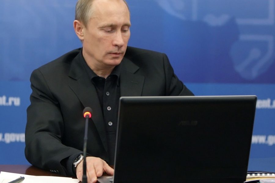 На интернет должны распространяться морально-этические нормы