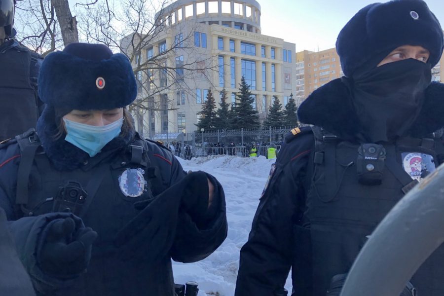 Работать в Крыму анонимно, чтобы не попасть под санкции…